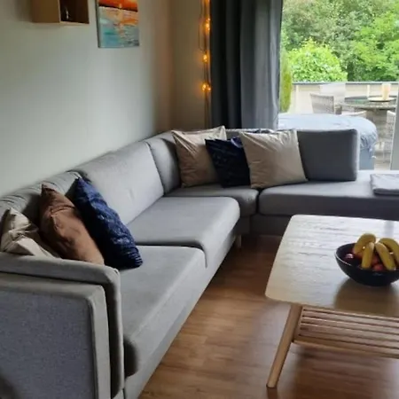 Hotel Cheerful 3 Bedroom With Hot Tub 4*